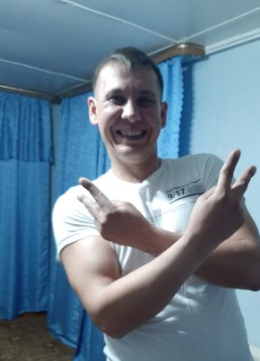 Александр, 35, Россия, Урмары