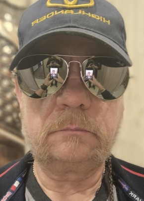 Александр из Омска 56 лет