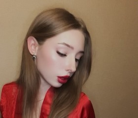 Olesya, 19, Kaliningrad