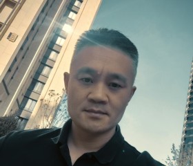 Derek, 41, Vallo della Lucania