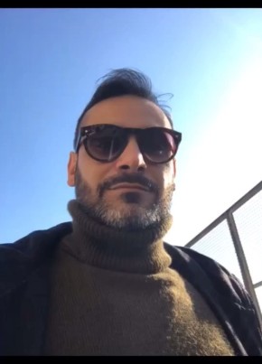 Mataro, 40, Repubblica Italiana, Vico Equense
