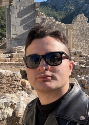 Benjamin из Fethiye 25 лет