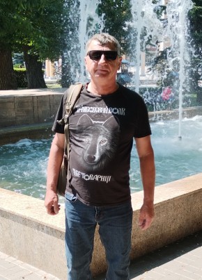 Юрий, 57, Россия, Энгельс