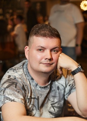 Павел из Казани 41 год