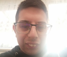 Furkan, 19, Tourcoing