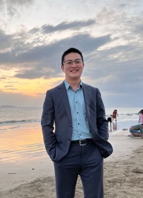 Wenjiang Liu, 24, United States of America, Santa Clara