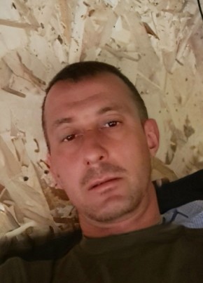 Павел из Волгограда 40 лет