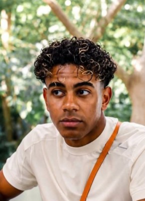 Amine из Algiers 27 лет