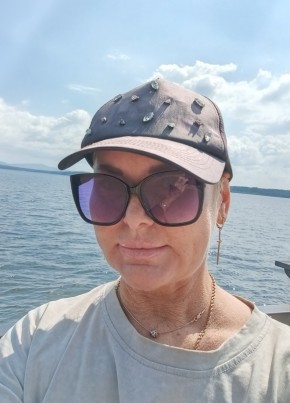 Ирина из Озёрск (Челябинской обл.) 50 лет