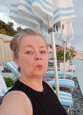 Lina из Сочи 59 лет