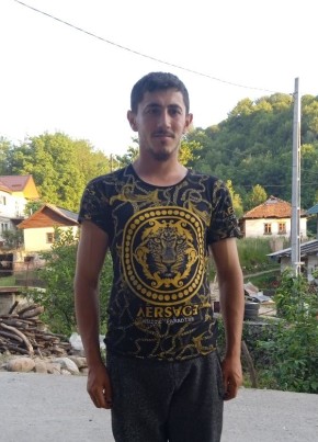 Alexandru Vasile, 22, Romania, Timisoara