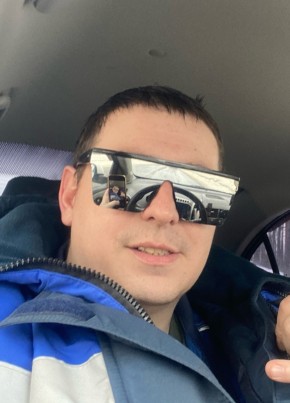 Андрей из Выксы 32 года