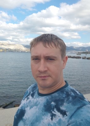 Денис из Тольятти 34 года