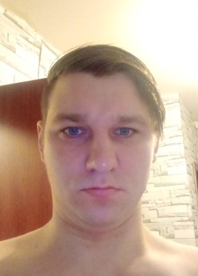 Антон, 28, Россия, Псков