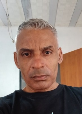 Jhow из Ribeirão das Neves 46 лет