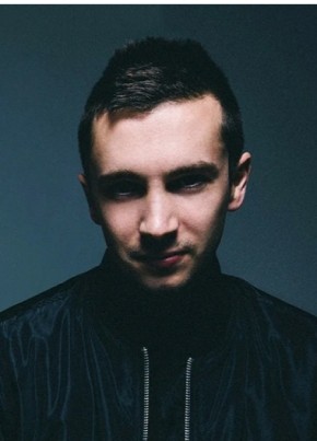 Aleks из Новокузнецка 30 лет