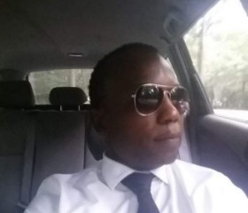Shumu, 50, Sao Paulo