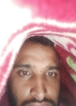 Santosh Gajurel из Kathmandu 18 лет