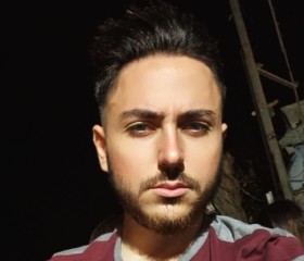 Sky, 28, Monterusciello
