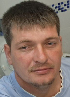 Слава из Губкинския 36 лет