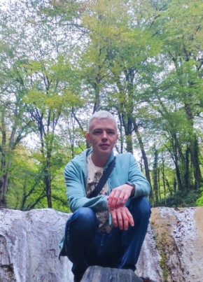 Анатолий из Диксона 37 лет