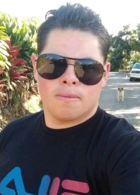 Elias, 19, República de Costa Rica, San José (San José)