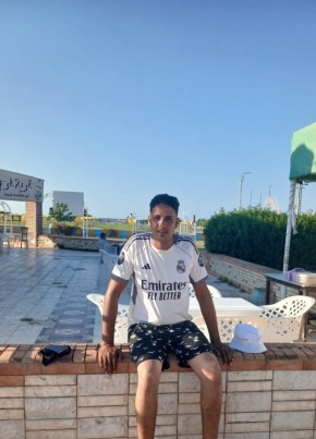 عبدو из القاهرة 30 лет