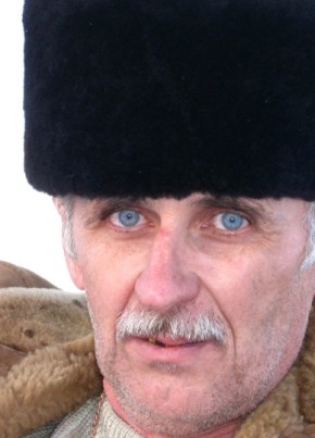 НИКОЛАЙ, 61, Россия, Гиагинская