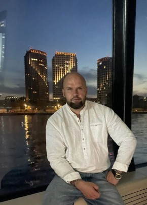 Роман Князев из Москвы 35 лет