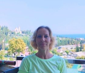 Olga, 47, Yekaterinburg