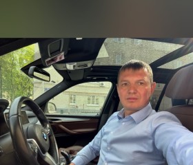 Igor, 37, Moscow