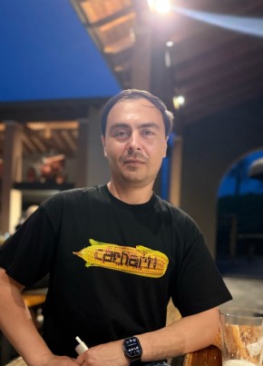 Alexandru из Chişinău 37 лет
