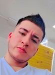 Wilfredo, 27, Quito