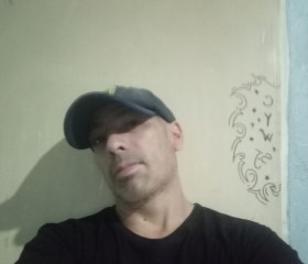 Orlando, 44, Pontevedra