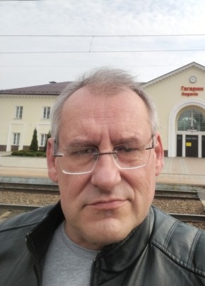 Александр из Гагарина 55 лет