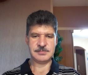 Олег, 58 лет, Тверь