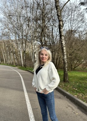 Яна, 49, Россия, Москва