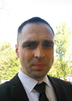 Евгений Н., 38, Россия, Москва