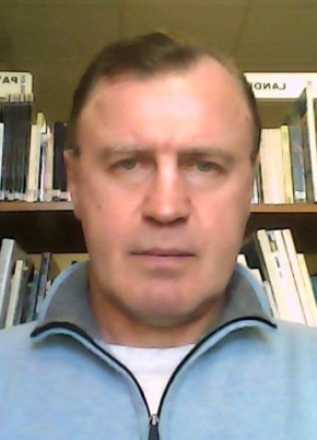 Oleg, 48, République Française, Anglet