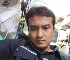 Mr. manoch, 36, Hua Hin