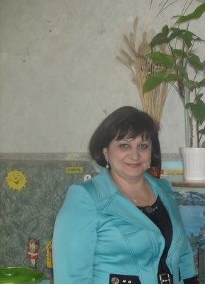Алина, 62, Россия, Азов