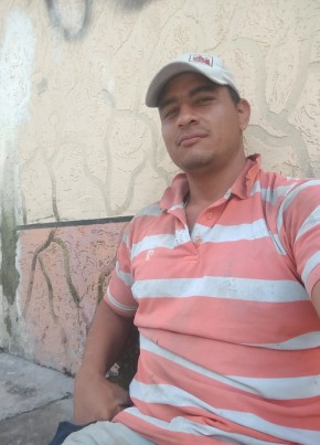 Carlos Gonzalez, 30, República de Colombia, Ibagué