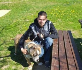 Zoli, 29, Turkeve