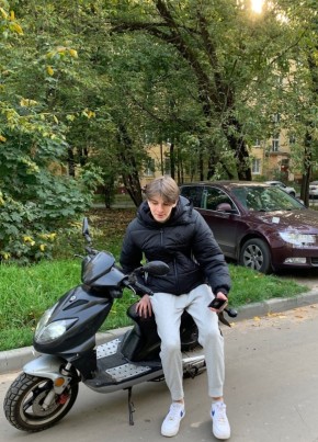 Андрей, 21, Россия, Москва