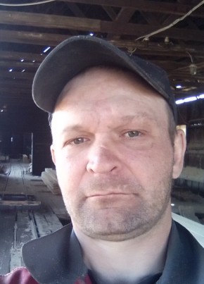 Виталий Нуриев, 43, Россия, Берёзовский