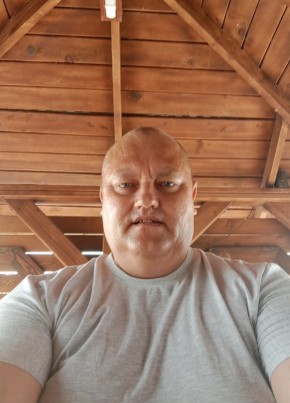 Михаил из Майкопа 46 лет