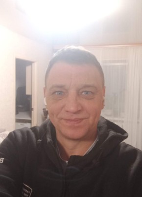 Сергей из Еманжелинския 49 лет