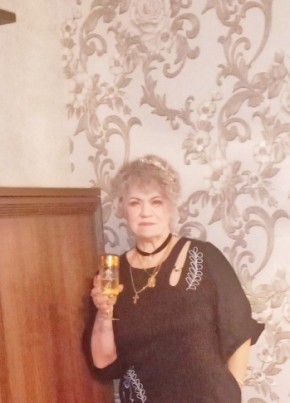 Марина, 58, Россия, Северск