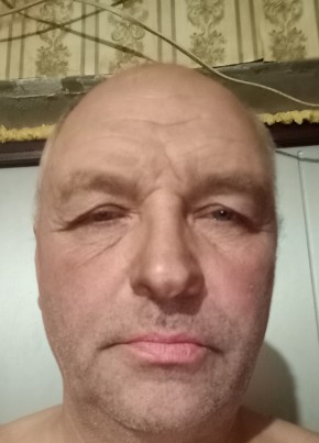 Лев, 54, Россия, Москва