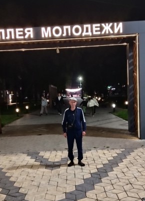 Виктор из Иркутска 43 года